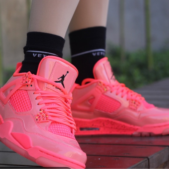 Jordans wore once when they 1st came out - Picture 2 of 2